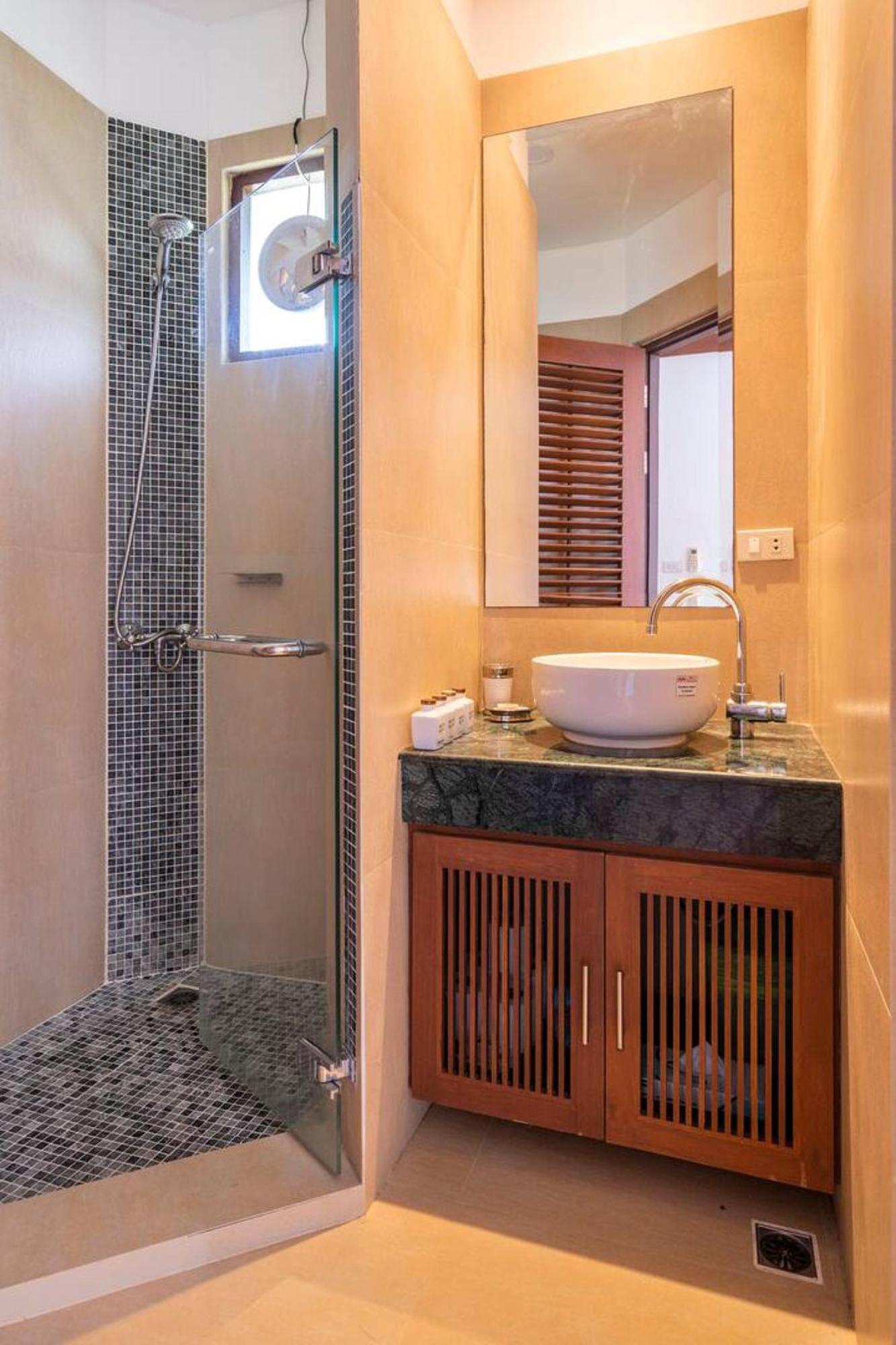 Thai Heritage Villa Melitta Bangrak Bohput, Beach, Pool, Seaviews, 6-Suite, Full Villa, Luxury, Aaa Location Koh Samui Bangrak Beach Exterior foto